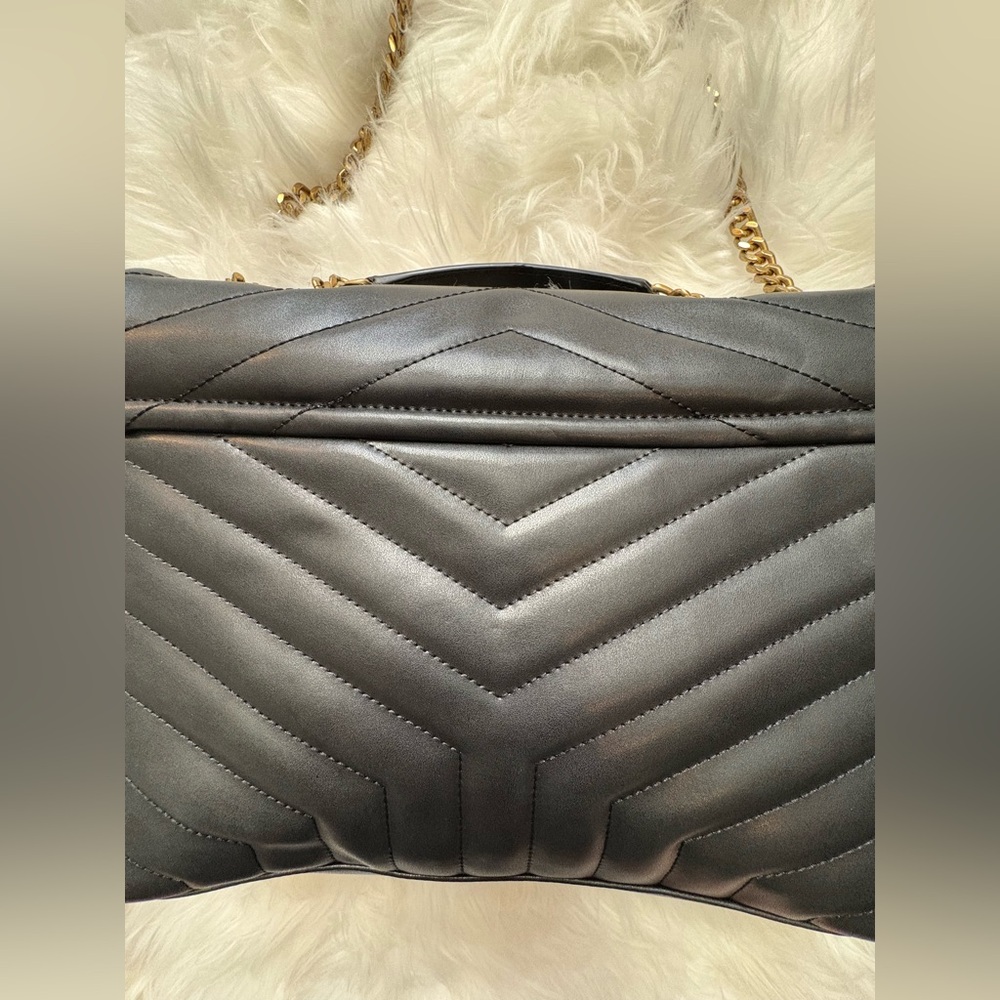 Large Yves Saint Laurent Black and Gold Quilted Shoulder Bag large - Picture 14 of 16